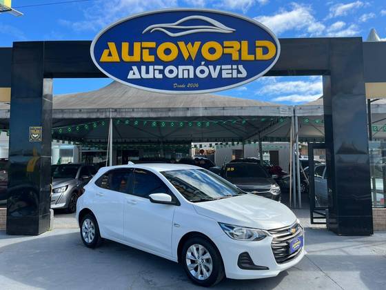 CHEVROLET ONIX 1.0 FLEX LT MANUAL CHEVROLET ONIX 1.0 FLEX LT MANUAL